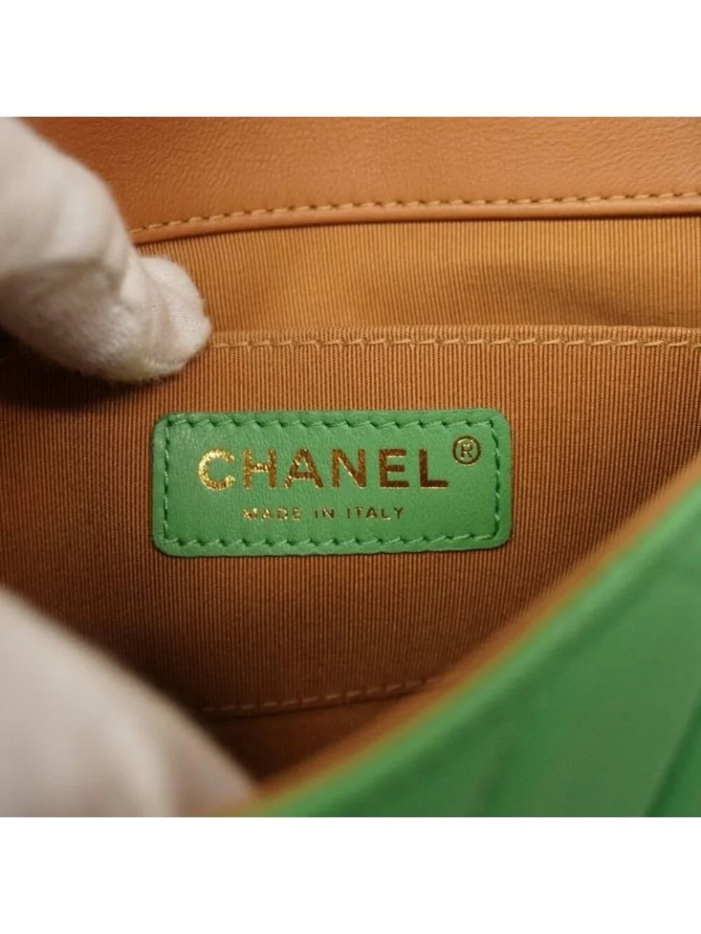 ★SOLD★ Chanel Shoulder Bag Mini Quilted Lambskin Green Champagne Gold - Picture 5 of 10